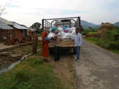 cloth-distribution (7)